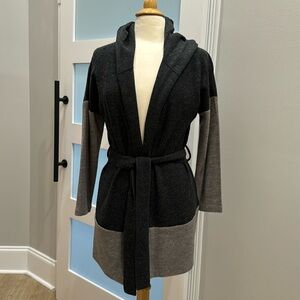 PARAPHRASE Wool Cardigan